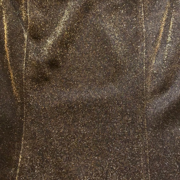 ⭐️HOST PICK⭐️Vintage 90’s metallic gold backless dress - Picture 5 of 12